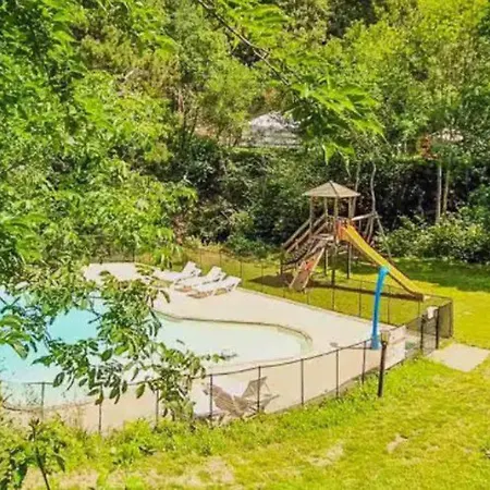 6 Personnes Avec Terrasse - Api-1-52-233 * Fenouillet