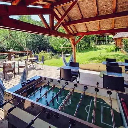 キャンプ場 6 Personnes Avec Terrasse - Api-1-52-233