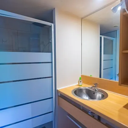6 Personnes Avec Terrasse - Api-1-52-233 Camping *